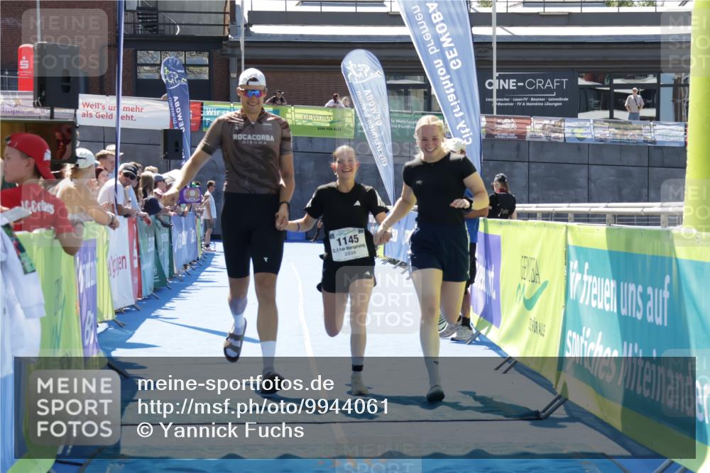 09.08.2026 - GEWOBA Citytriathlon Bremen Yannick Fuchs http://msf.ph/oto/9944061 09.08.2026 14:14:06 Ziel 597, 607, 1145 meine-sportfotos.de