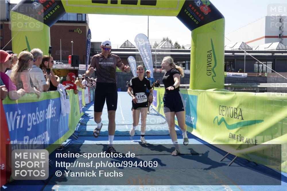 09.08.2026 - GEWOBA Citytriathlon Bremen Yannick Fuchs http://msf.ph/oto/9944069 09.08.2026 14:14:08 Ziel 597, 1145 meine-sportfotos.de