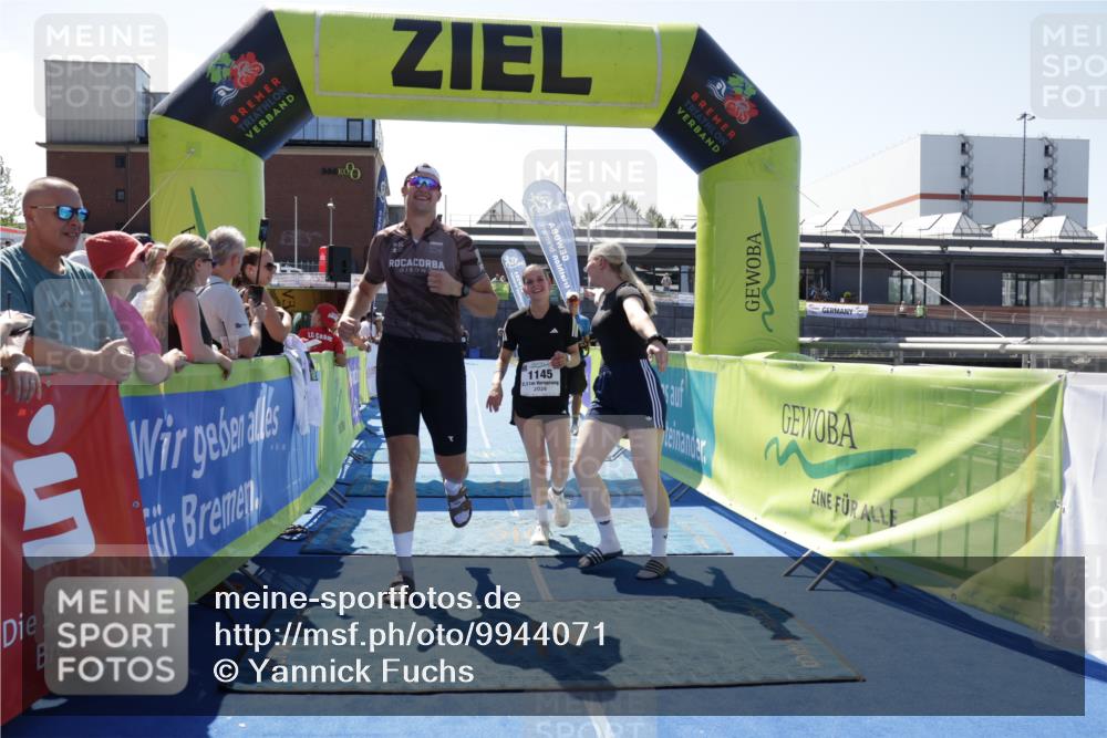 09.08.2026 - GEWOBA Citytriathlon Bremen Yannick Fuchs http://msf.ph/oto/9944071 09.08.2026 14:14:08 Ziel 597, 1145 meine-sportfotos.de
