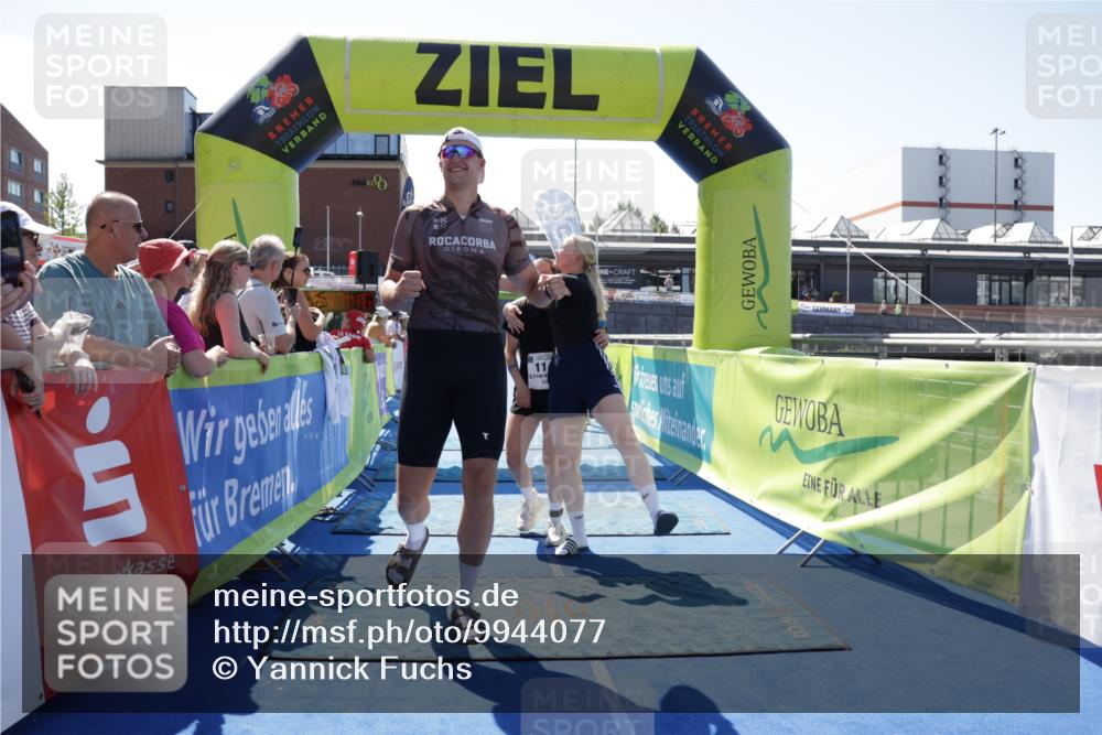 09.08.2026 - GEWOBA Citytriathlon Bremen Yannick Fuchs http://msf.ph/oto/9944077 09.08.2026 14:14:09 Ziel 597, 1145 meine-sportfotos.de