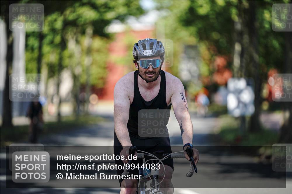 09.08.2026 - GEWOBA Citytriathlon Bremen Michael Burmester http://msf.ph/oto/9944083 09.08.2026 10:30:38 Radfahren 334, 382, 470, 520 meine-sportfotos.de