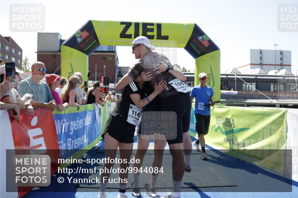 09.08.2026 - GEWOBA Citytriathlon Bremen Yannick Fuchs http://msf.ph/oto/9944084 09.08.2026 14:14:13 Ziel 1130 meine-sportfotos.de