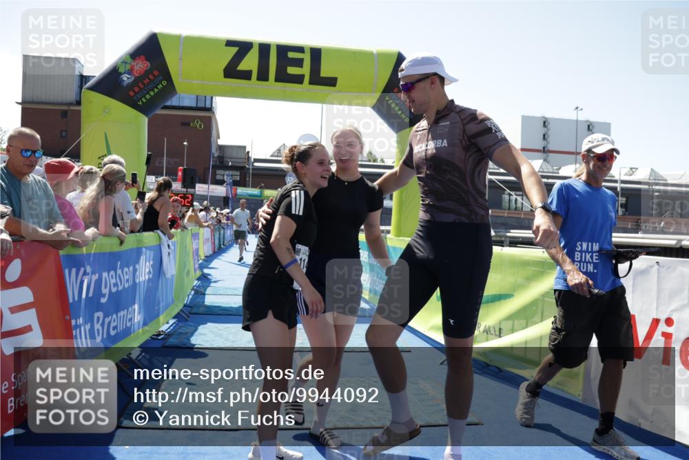 09.08.2026 - GEWOBA Citytriathlon Bremen Yannick Fuchs http://msf.ph/oto/9944092 09.08.2026 14:14:15 Ziel 759, 1130 meine-sportfotos.de