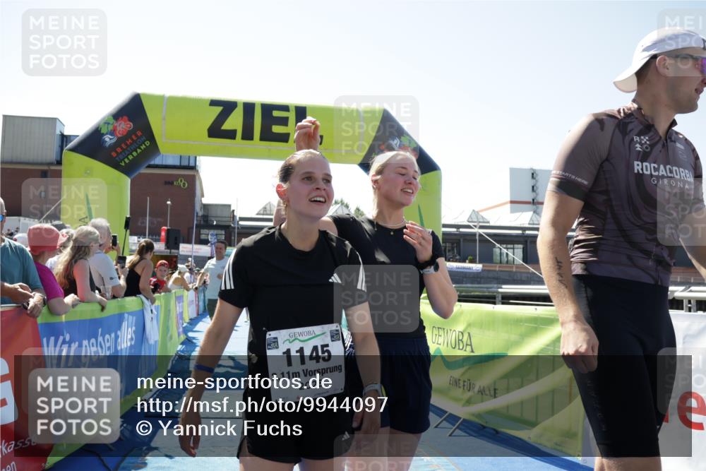 09.08.2026 - GEWOBA Citytriathlon Bremen Yannick Fuchs http://msf.ph/oto/9944097 09.08.2026 14:14:17 Ziel 759, 1130 meine-sportfotos.de