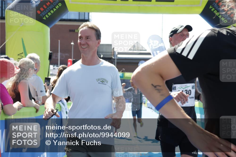 09.08.2026 - GEWOBA Citytriathlon Bremen Yannick Fuchs http://msf.ph/oto/9944099 09.08.2026 14:14:18 Ziel 759, 1130 meine-sportfotos.de