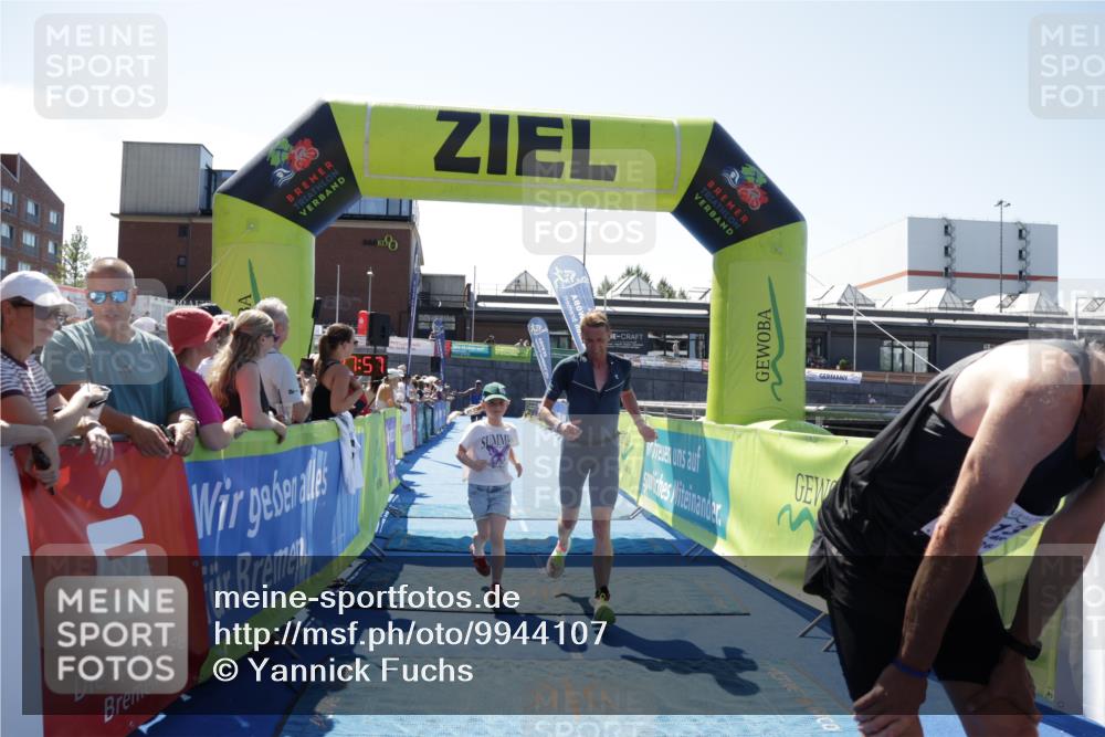 09.08.2026 - GEWOBA Citytriathlon Bremen Yannick Fuchs http://msf.ph/oto/9944107 09.08.2026 14:14:20 Ziel 759, 862, 1130 meine-sportfotos.de