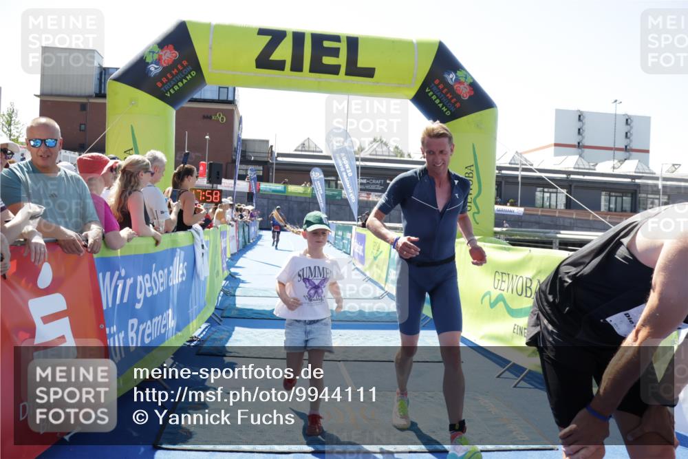 09.08.2026 - GEWOBA Citytriathlon Bremen Yannick Fuchs http://msf.ph/oto/9944111 09.08.2026 14:14:21 Ziel 759, 862, 1130 meine-sportfotos.de