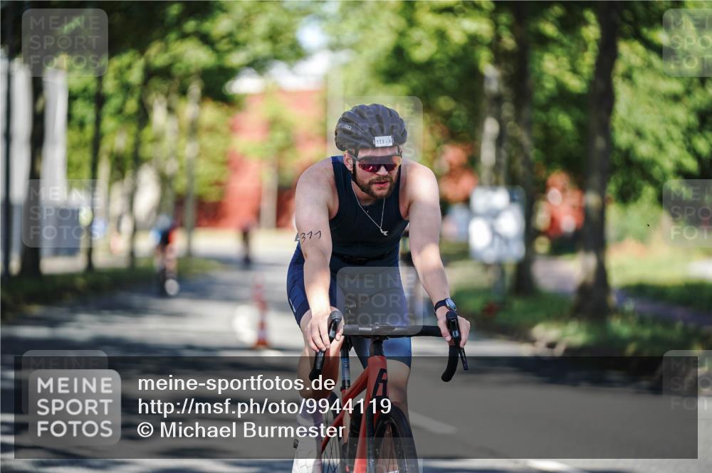 09.08.2026 - GEWOBA Citytriathlon Bremen Michael Burmester http://msf.ph/oto/9944119 09.08.2026 10:31:00 Radfahren 299, 311, 317, 320, 497 meine-sportfotos.de