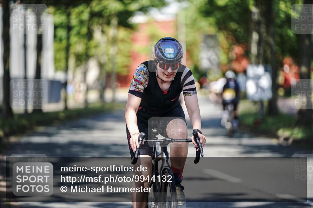 09.08.2026 - GEWOBA Citytriathlon Bremen Michael Burmester http://msf.ph/oto/9944132 09.08.2026 10:31:09 Radfahren 59, 311, 497 meine-sportfotos.de