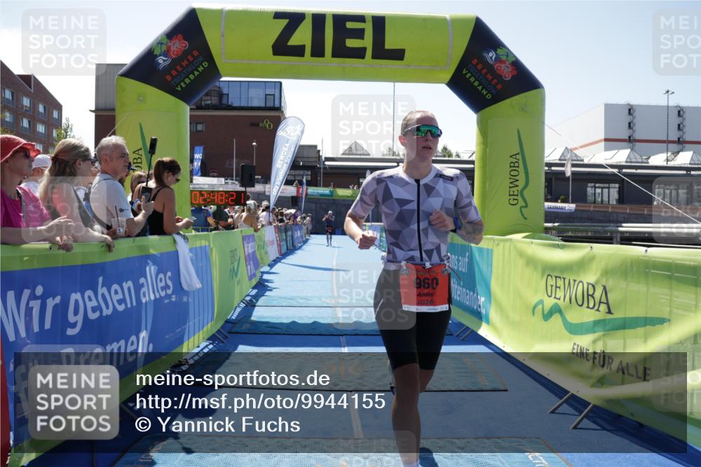 09.08.2026 - GEWOBA Citytriathlon Bremen Yannick Fuchs http://msf.ph/oto/9944155 09.08.2026 14:14:44 Ziel 728, 960 meine-sportfotos.de