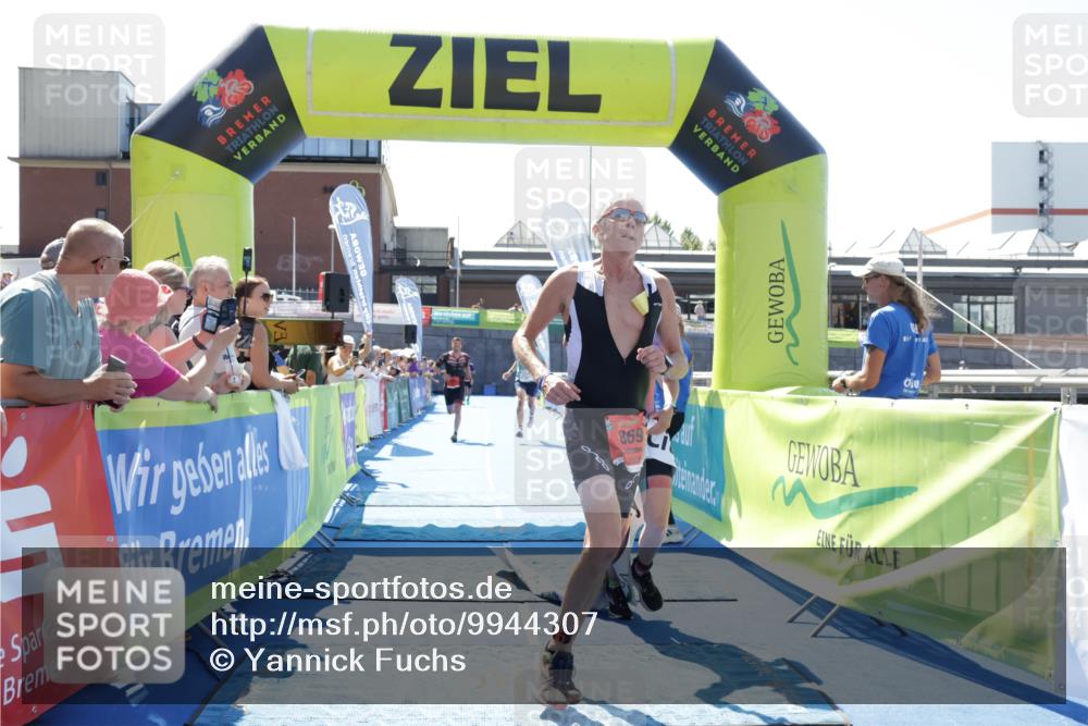 09.08.2026 - GEWOBA Citytriathlon Bremen Yannick Fuchs http://msf.ph/oto/9944307 09.08.2026 14:16:10 Ziel 639, 869, 1016, 1016, 1118 meine-sportfotos.de