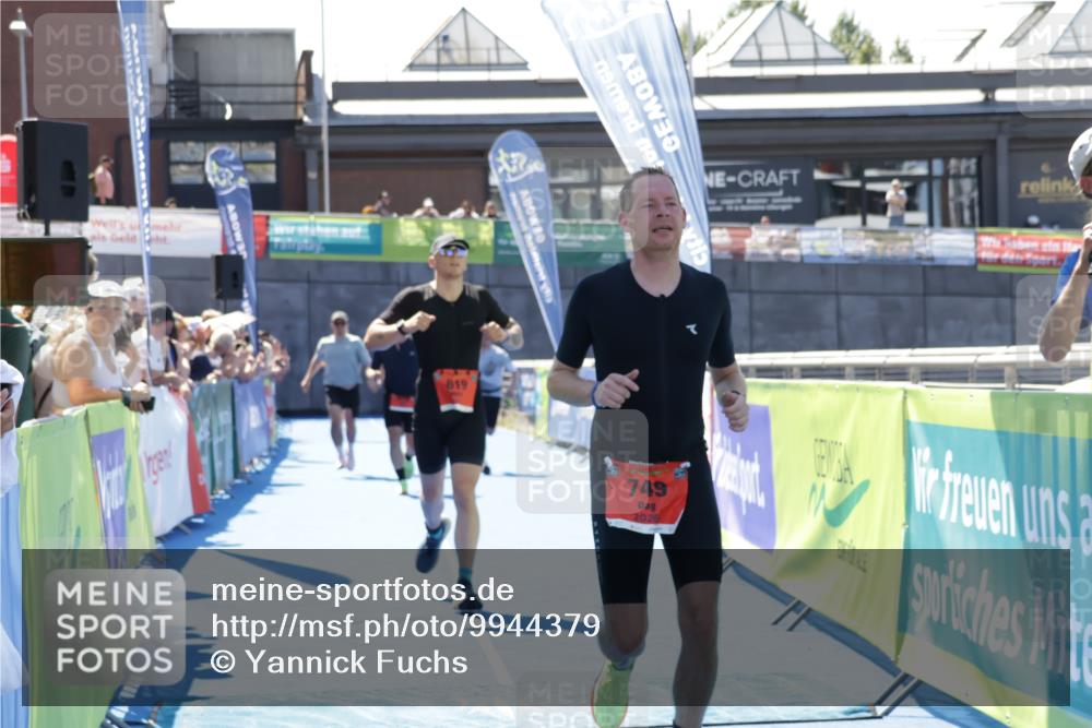 09.08.2026 - GEWOBA Citytriathlon Bremen Yannick Fuchs http://msf.ph/oto/9944379 09.08.2026 14:16:37 Ziel 619, 645, 749, 901, 1125 meine-sportfotos.de
