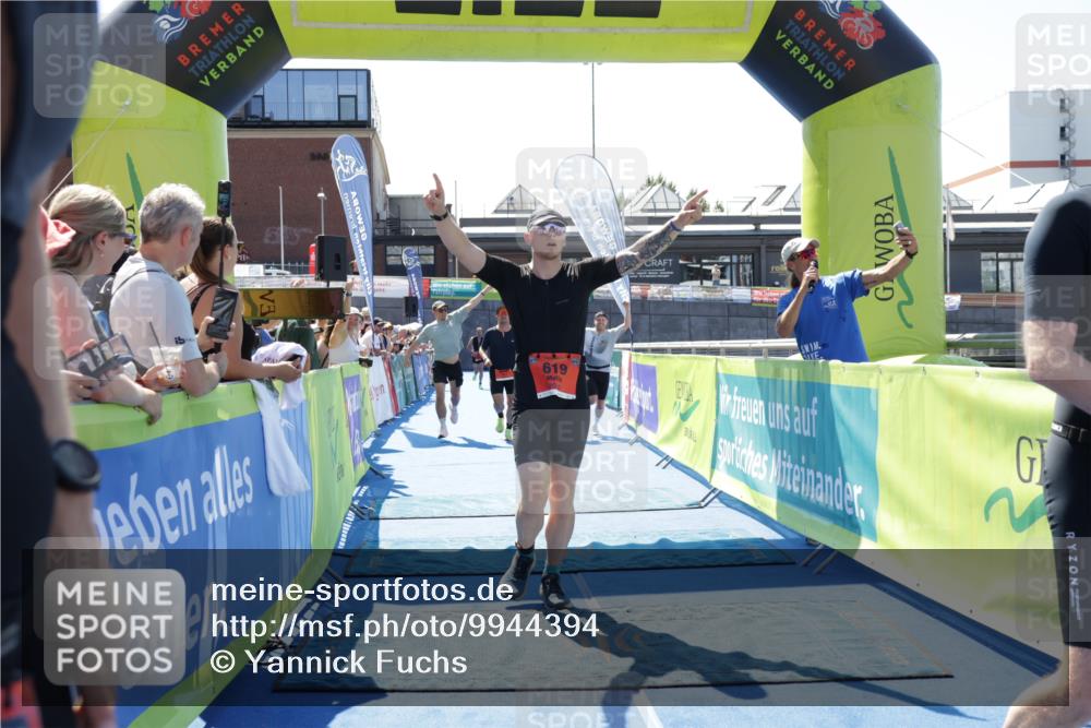 09.08.2026 - GEWOBA Citytriathlon Bremen Yannick Fuchs http://msf.ph/oto/9944394 09.08.2026 14:16:39 Ziel 619, 645, 749, 1125 meine-sportfotos.de