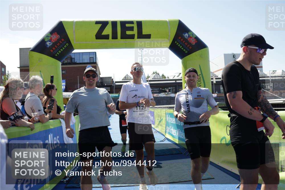 09.08.2026 - GEWOBA Citytriathlon Bremen Yannick Fuchs http://msf.ph/oto/9944412 09.08.2026 14:16:42 Ziel 619, 645, 835, 1125 meine-sportfotos.de