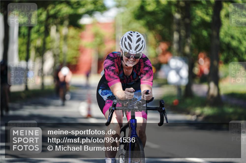 09.08.2026 - GEWOBA Citytriathlon Bremen Michael Burmester http://msf.ph/oto/9944536 09.08.2026 10:33:57 Radfahren 215, 280, 306, 448, 455, 474, 490, 492, 522, 531, 532 meine-sportfotos.de