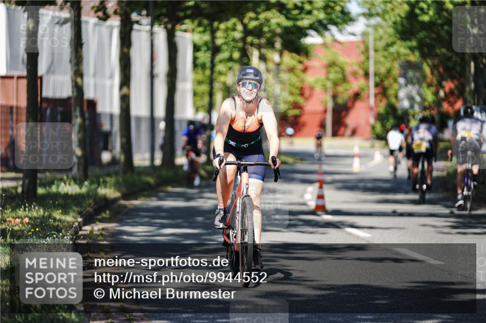 09.08.2026 - GEWOBA Citytriathlon Bremen Michael Burmester http://msf.ph/oto/9944552 09.08.2026 10:34:03 Radfahren 292, 306, 448, 474, 490, 495, 522, 531 meine-sportfotos.de