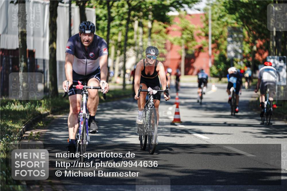 09.08.2026 - GEWOBA Citytriathlon Bremen Michael Burmester http://msf.ph/oto/9944636 09.08.2026 10:34:51 Radfahren 95, 99, 137, 193, 207, 209, 367, 399, 439, 461, 501, 514, 521 meine-sportfotos.de