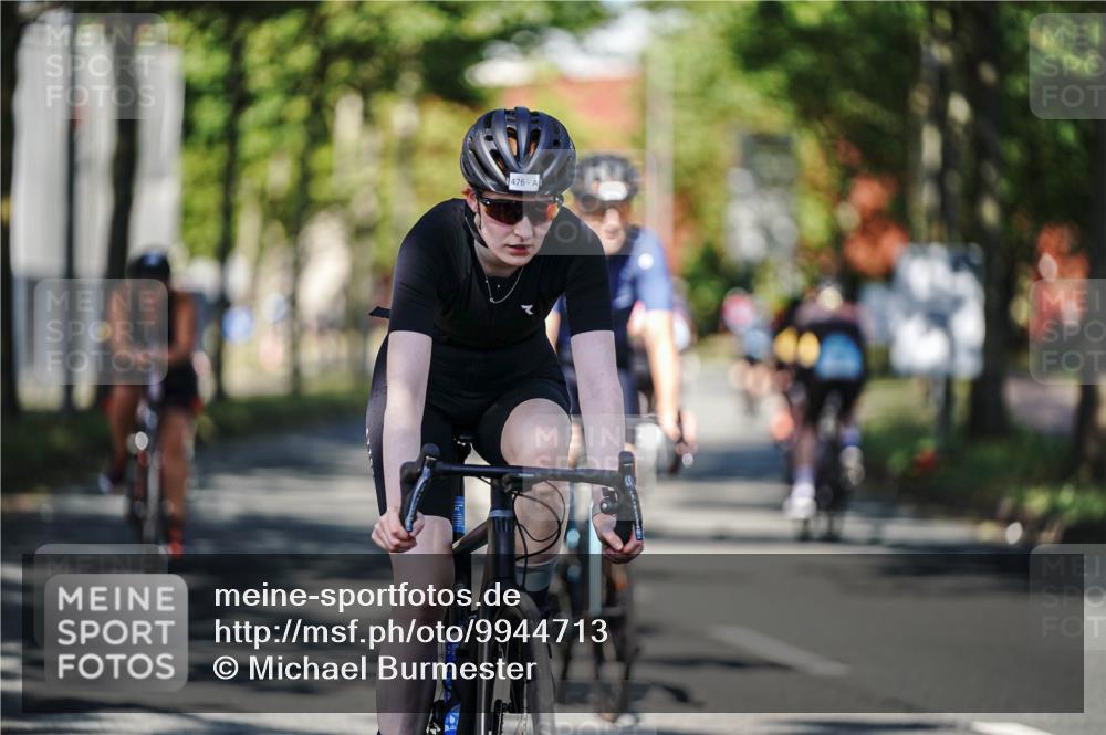 09.08.2026 - GEWOBA Citytriathlon Bremen Michael Burmester http://msf.ph/oto/9944713 09.08.2026 10:35:19 Radfahren 3, 27, 129, 143, 169, 175, 195, 243, 326, 436, 440, 446, 467, 473, 476, 487, 527 meine-sportfotos.de