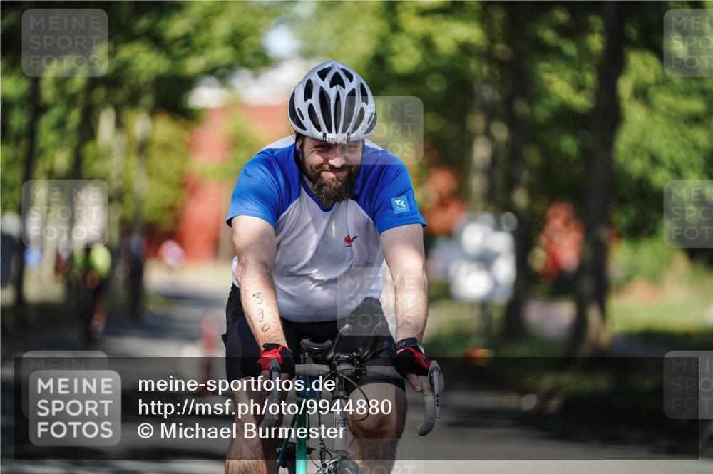 09.08.2026 - GEWOBA Citytriathlon Bremen Michael Burmester http://msf.ph/oto/9944880 09.08.2026 10:36:10 Radfahren 23, 151, 153, 167, 187, 390, 444, 460, 466, 480, 530 meine-sportfotos.de
