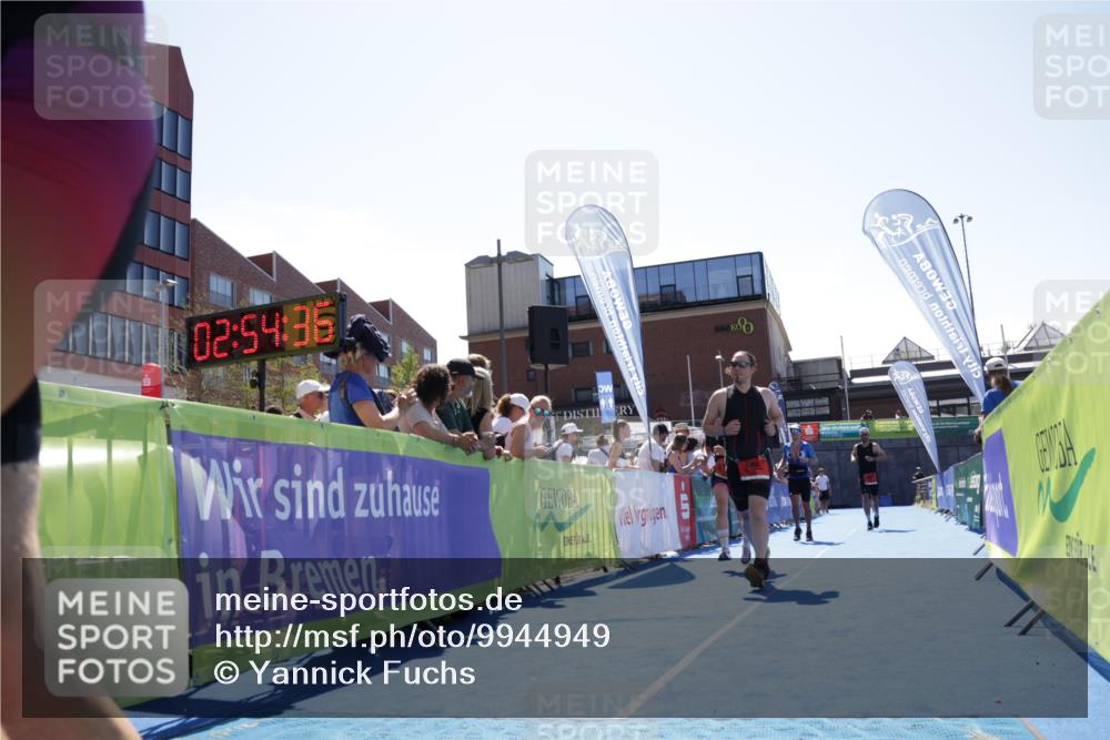 09.08.2026 - GEWOBA Citytriathlon Bremen Yannick Fuchs http://msf.ph/oto/9944949 09.08.2026 14:20:59 Ziel 615, 686, 806, 809, 935 meine-sportfotos.de