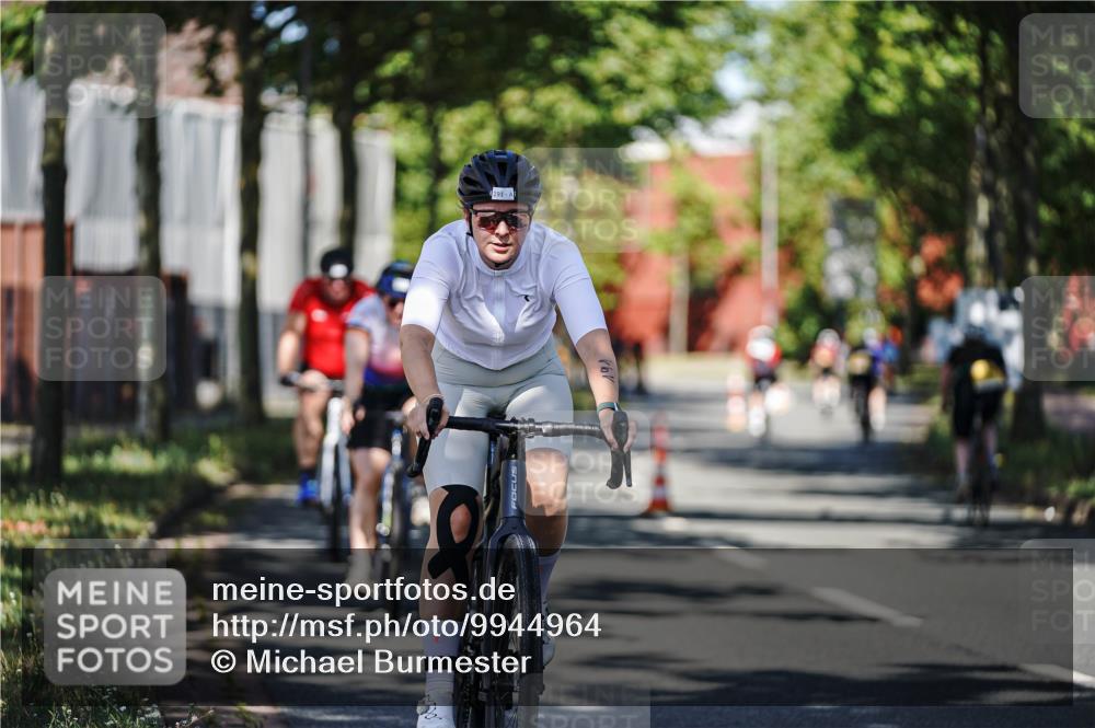 09.08.2026 - GEWOBA Citytriathlon Bremen Michael Burmester http://msf.ph/oto/9944964 09.08.2026 10:36:41 Radfahren 19, 41, 67, 93, 157, 163, 191, 211, 223, 225, 281, 349, 426, 491 meine-sportfotos.de