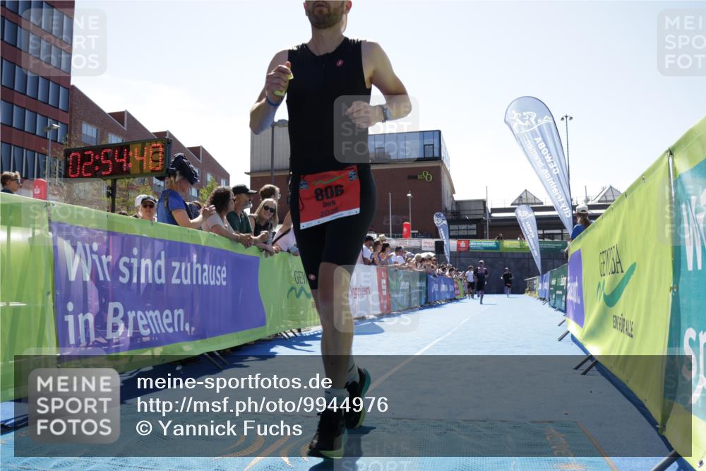 09.08.2026 - GEWOBA Citytriathlon Bremen Yannick Fuchs http://msf.ph/oto/9944976 09.08.2026 14:21:03 Ziel 615, 686, 806, 809, 935 meine-sportfotos.de