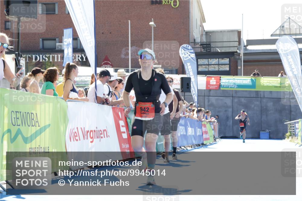 09.08.2026 - GEWOBA Citytriathlon Bremen Yannick Fuchs http://msf.ph/oto/9945014 09.08.2026 14:21:16 Ziel 719, 942 meine-sportfotos.de