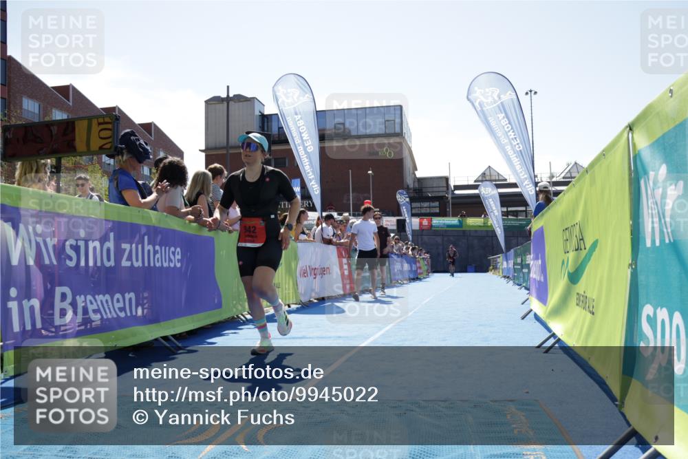 09.08.2026 - GEWOBA Citytriathlon Bremen Yannick Fuchs http://msf.ph/oto/9945022 09.08.2026 14:21:17 Ziel 719, 942 meine-sportfotos.de