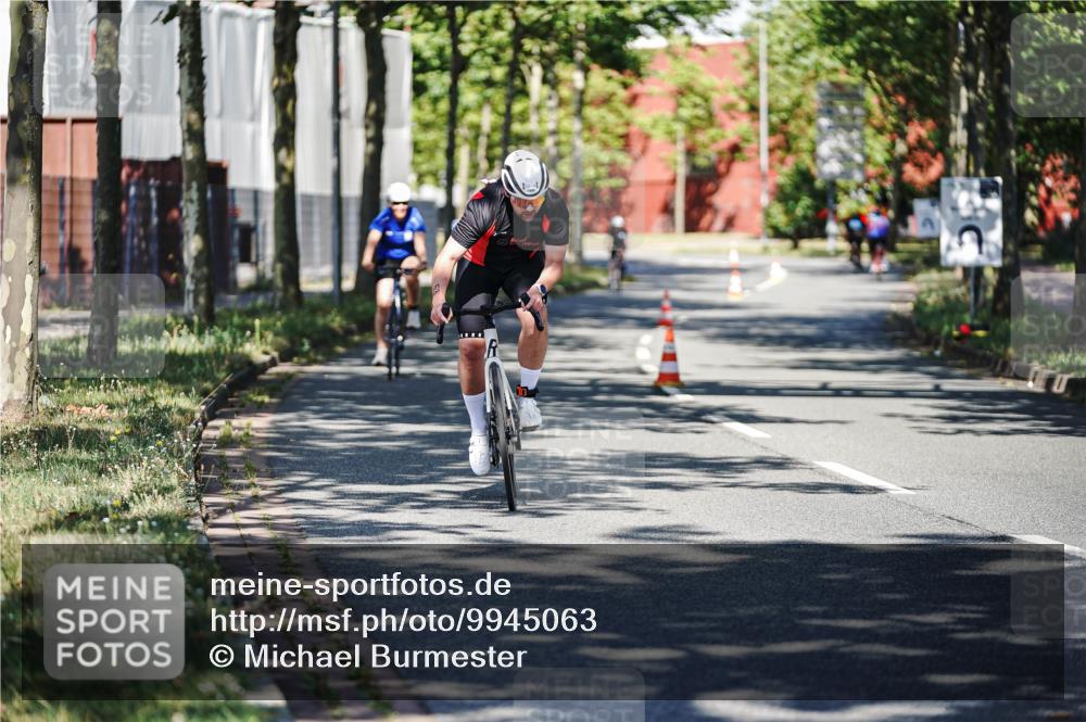 09.08.2026 - GEWOBA Citytriathlon Bremen Michael Burmester http://msf.ph/oto/9945063 09.08.2026 10:37:19 Radfahren 53, 61, 113, 287, 451, 459 meine-sportfotos.de