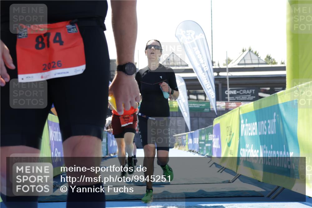 09.08.2026 - GEWOBA Citytriathlon Bremen Yannick Fuchs http://msf.ph/oto/9945251 09.08.2026 14:22:50 Ziel 685, 765, 874, 991 meine-sportfotos.de