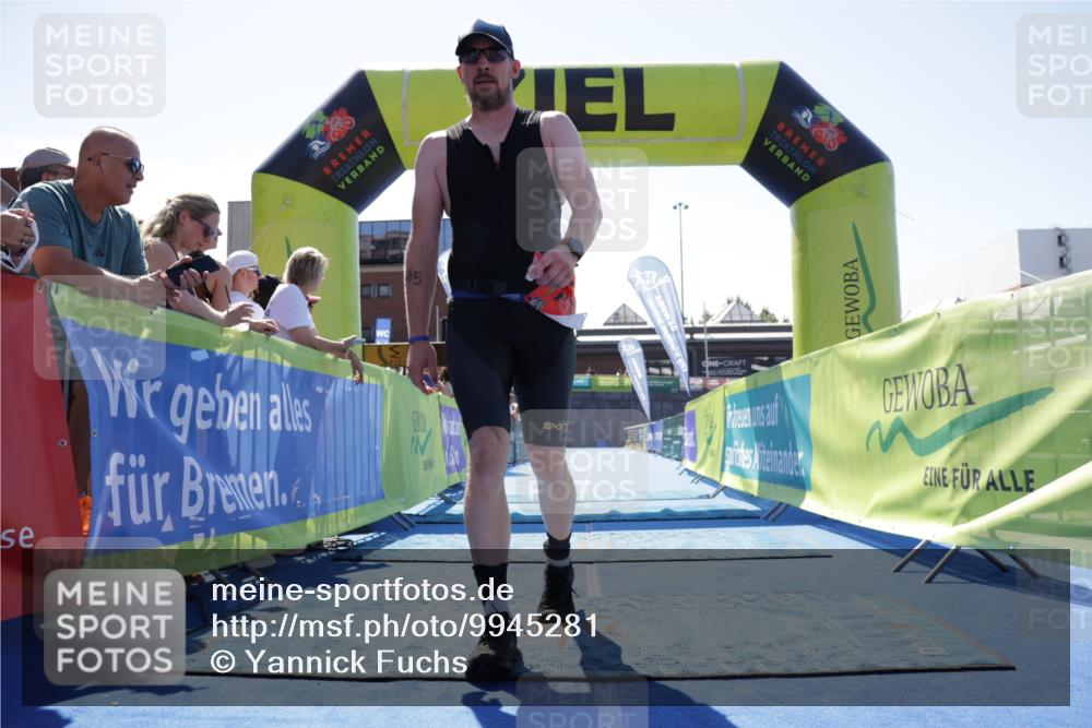 09.08.2026 - GEWOBA Citytriathlon Bremen Yannick Fuchs http://msf.ph/oto/9945281 09.08.2026 14:22:57 Ziel 765 meine-sportfotos.de