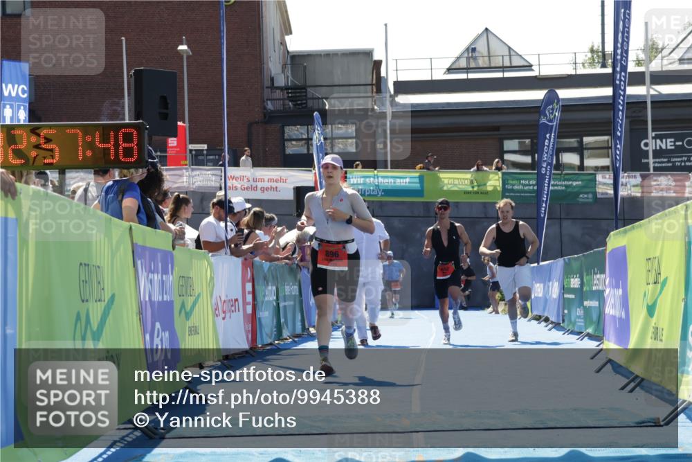 09.08.2026 - GEWOBA Citytriathlon Bremen Yannick Fuchs http://msf.ph/oto/9945388 09.08.2026 14:24:11 Ziel 652, 896 meine-sportfotos.de