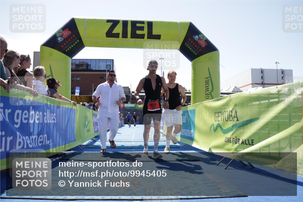 09.08.2026 - GEWOBA Citytriathlon Bremen Yannick Fuchs http://msf.ph/oto/9945405 09.08.2026 14:24:15 Ziel 590, 652, 814, 896 meine-sportfotos.de