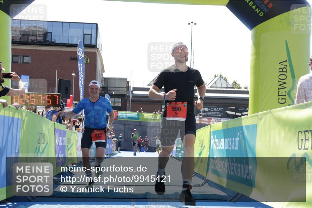 09.08.2026 - GEWOBA Citytriathlon Bremen Yannick Fuchs http://msf.ph/oto/9945421 09.08.2026 14:24:20 Ziel 590, 814 meine-sportfotos.de