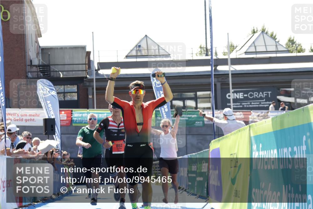 09.08.2026 - GEWOBA Citytriathlon Bremen Yannick Fuchs http://msf.ph/oto/9945465 09.08.2026 14:24:29 Ziel 807, 852, 1015, 1015, 1136 meine-sportfotos.de