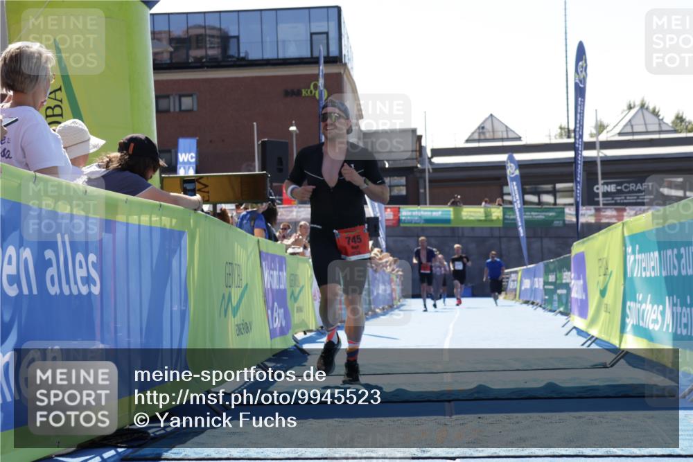 09.08.2026 - GEWOBA Citytriathlon Bremen Yannick Fuchs http://msf.ph/oto/9945523 09.08.2026 14:25:02 Ziel 745, 812, 989 meine-sportfotos.de