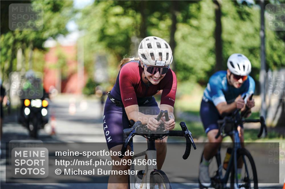 09.08.2026 - GEWOBA Citytriathlon Bremen Michael Burmester http://msf.ph/oto/9945605 09.08.2026 10:43:23 Radfahren 290, 315, 319, 321, 427, 463 meine-sportfotos.de