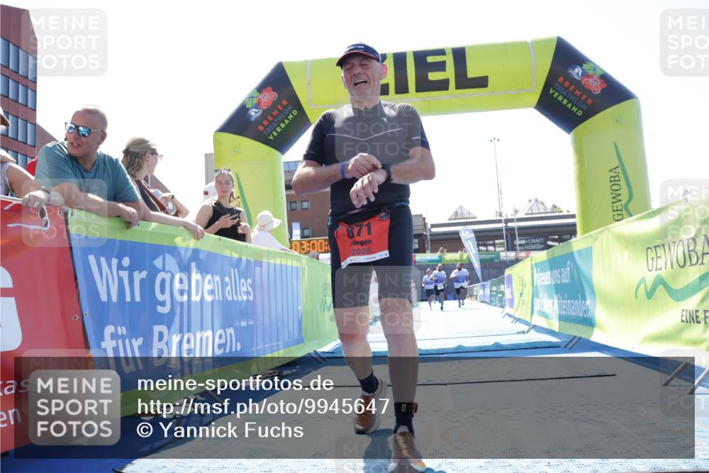 09.08.2026 - GEWOBA Citytriathlon Bremen Yannick Fuchs http://msf.ph/oto/9945647 09.08.2026 14:26:47 Ziel 871, 1140 meine-sportfotos.de