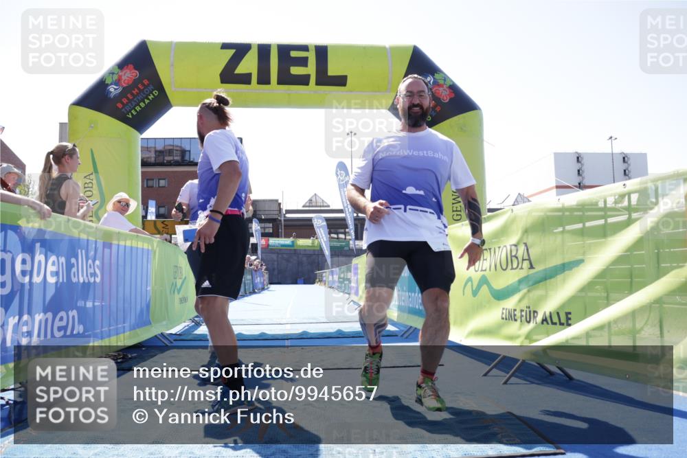 09.08.2026 - GEWOBA Citytriathlon Bremen Yannick Fuchs http://msf.ph/oto/9945657 09.08.2026 14:26:52 Ziel 1140 meine-sportfotos.de
