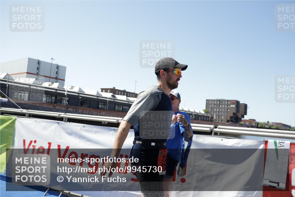 09.08.2026 - GEWOBA Citytriathlon Bremen Yannick Fuchs http://msf.ph/oto/9945730 09.08.2026 14:28:03 Ziel 726 meine-sportfotos.de