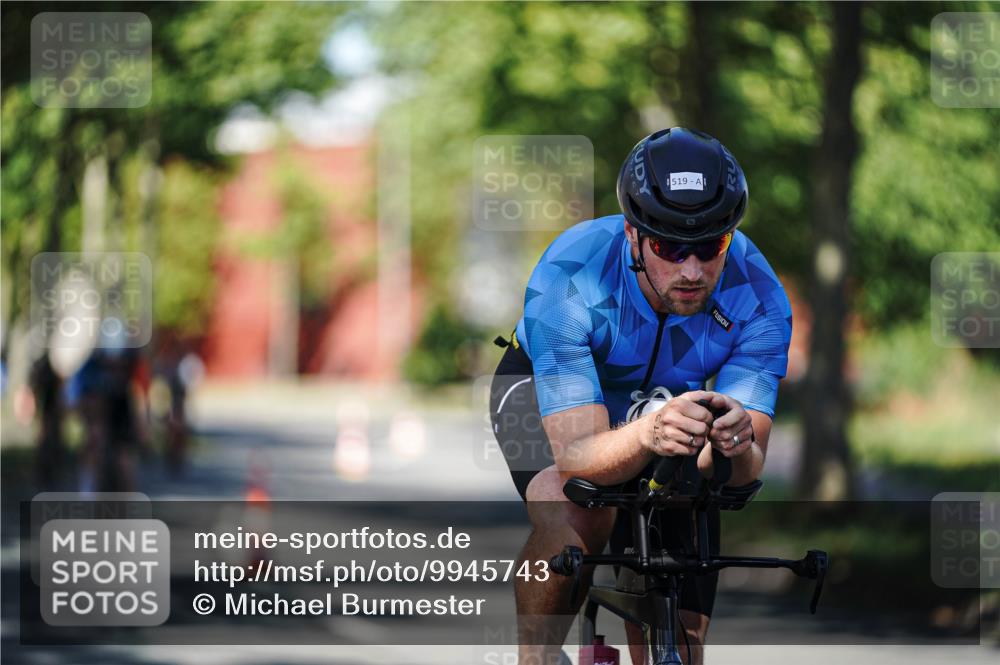 09.08.2026 - GEWOBA Citytriathlon Bremen Michael Burmester http://msf.ph/oto/9945743 09.08.2026 10:44:58 Radfahren 59, 221, 231, 342, 391, 395, 398, 519 meine-sportfotos.de