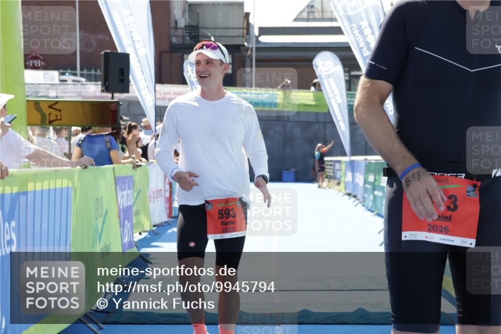 09.08.2026 - GEWOBA Citytriathlon Bremen Yannick Fuchs http://msf.ph/oto/9945794 09.08.2026 14:29:02 Ziel 593, 813 meine-sportfotos.de