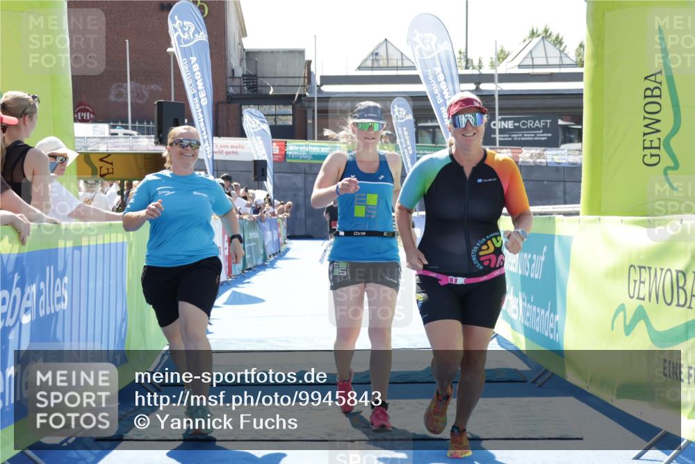 09.08.2026 - GEWOBA Citytriathlon Bremen Yannick Fuchs http://msf.ph/oto/9945843 09.08.2026 14:29:35 Ziel 1104 meine-sportfotos.de