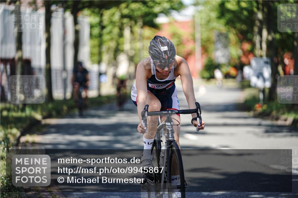 09.08.2026 - GEWOBA Citytriathlon Bremen Michael Burmester http://msf.ph/oto/9945867 09.08.2026 10:46:41 Radfahren 340, 369, 403, 411, 447 meine-sportfotos.de