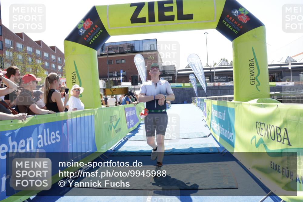 09.08.2026 - GEWOBA Citytriathlon Bremen Yannick Fuchs http://msf.ph/oto/9945988 09.08.2026 14:31:59 Ziel 762 meine-sportfotos.de