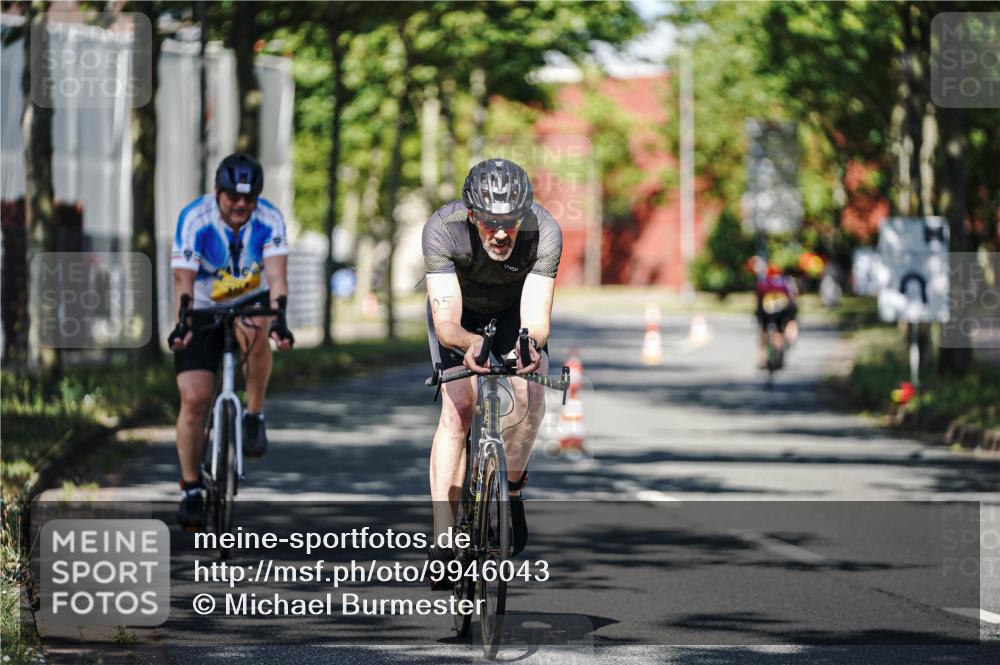 09.08.2026 - GEWOBA Citytriathlon Bremen Michael Burmester http://msf.ph/oto/9946043 09.08.2026 10:48:39 Radfahren 289, 394, 405, 472 meine-sportfotos.de