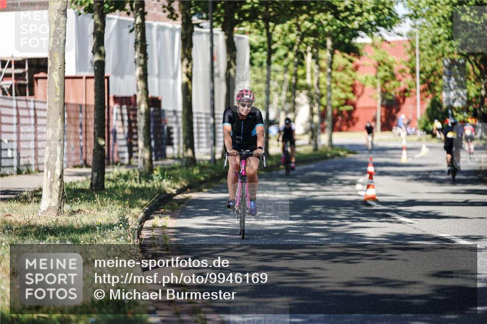 09.08.2026 - GEWOBA Citytriathlon Bremen Michael Burmester http://msf.ph/oto/9946169 09.08.2026 10:51:14 Radfahren 311, 344, 453, 456, 500 meine-sportfotos.de