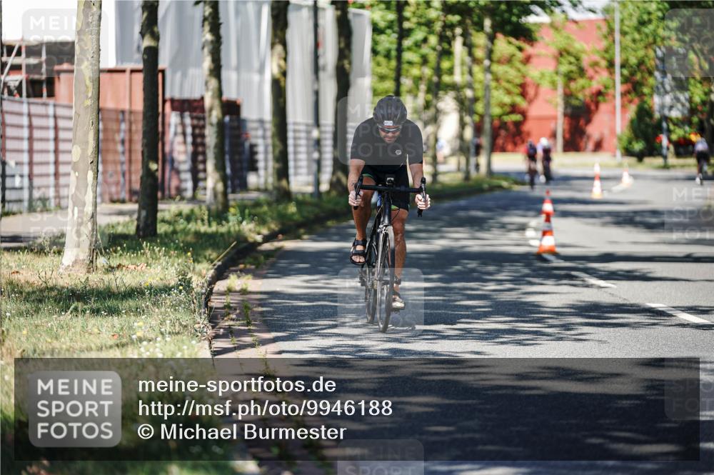 09.08.2026 - GEWOBA Citytriathlon Bremen Michael Burmester http://msf.ph/oto/9946188 09.08.2026 10:51:44 Radfahren 47, 57, 95, 209, 515 meine-sportfotos.de