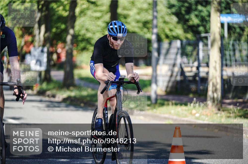 09.08.2026 - GEWOBA Citytriathlon Bremen Michael Burmester http://msf.ph/oto/9946213 09.08.2026 10:52:11 Radfahren 15, 43, 141, 374, 483 meine-sportfotos.de