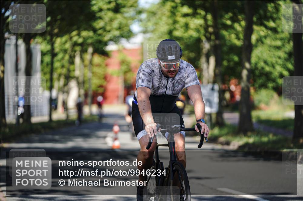 09.08.2026 - GEWOBA Citytriathlon Bremen Michael Burmester http://msf.ph/oto/9946234 09.08.2026 10:52:49 Radfahren 181, 241, 305, 445, 521 meine-sportfotos.de